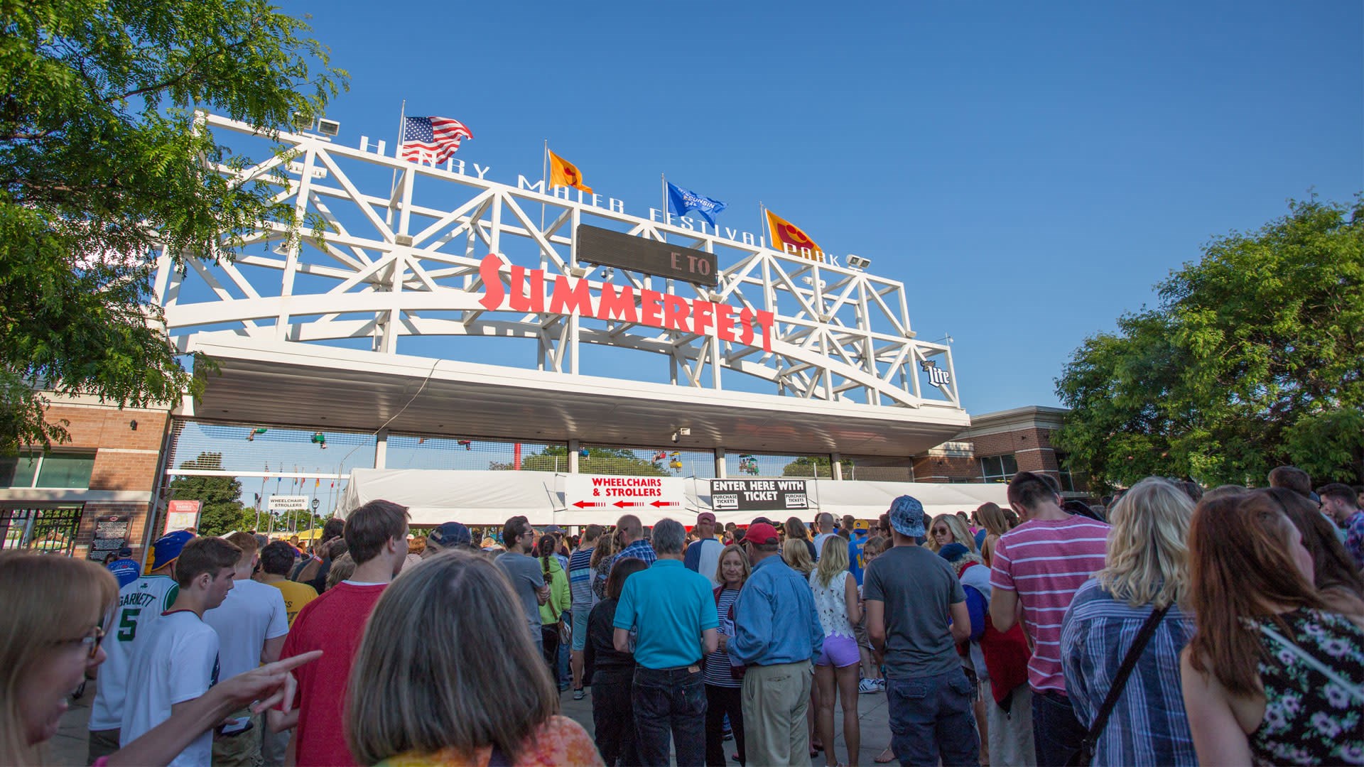 Summer Concerts in Milwaukee | Summerfest Gates